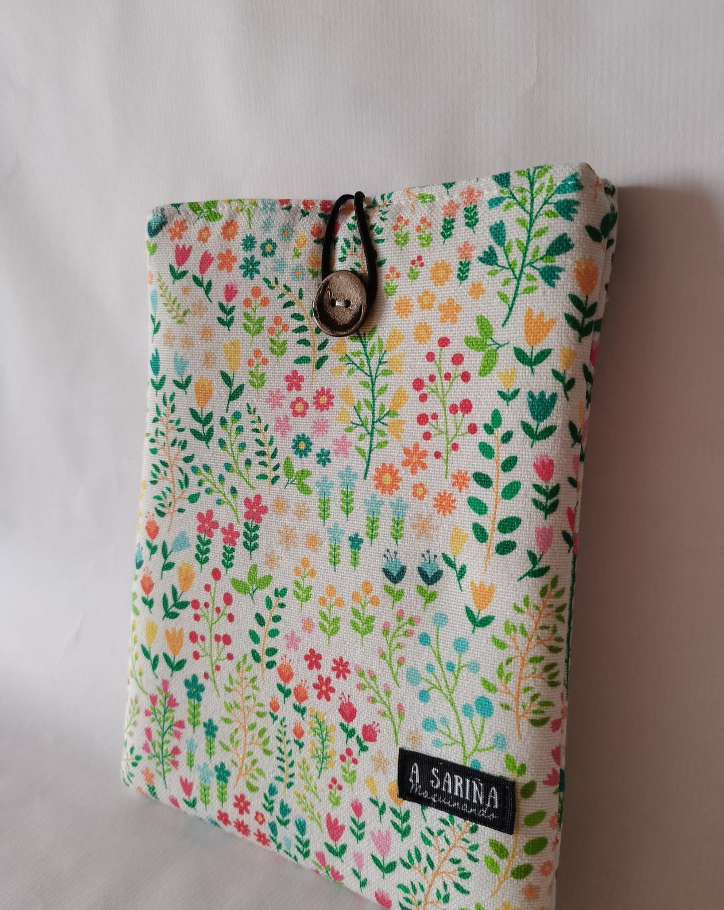 Funda Ebook Flores verdes