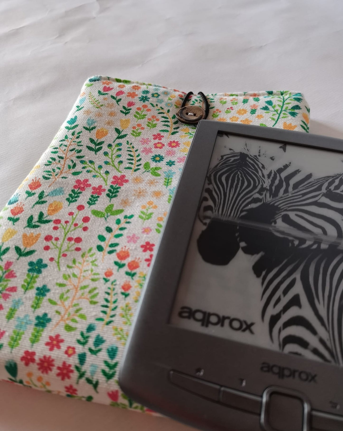 Funda Ebook Flores verdes